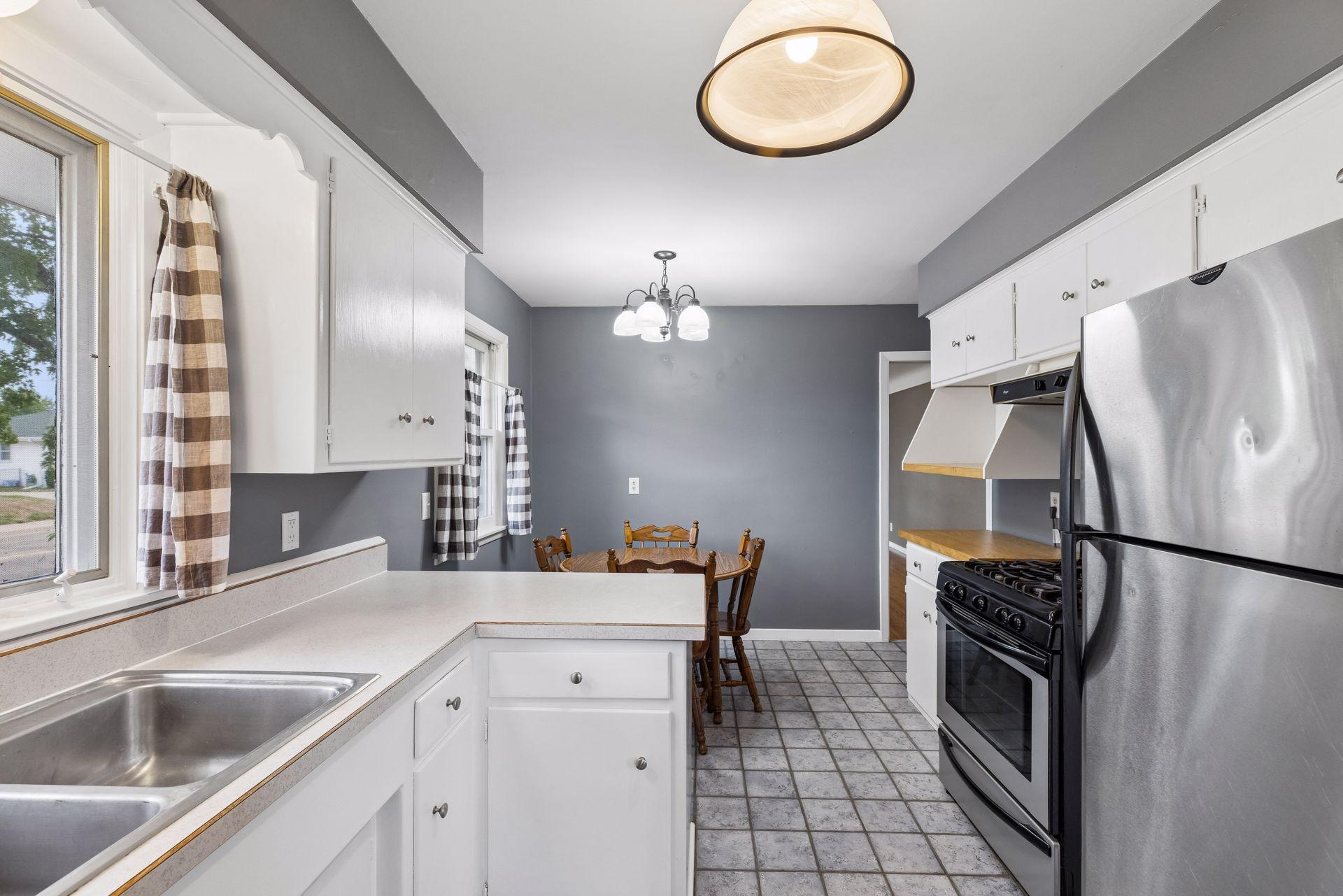 View of Residential at 157 Poplar Street, South Saint Paul MN 55075, South Saint Paul (13 of 44) - Mike Wilen | Minnesota Team Real Estate