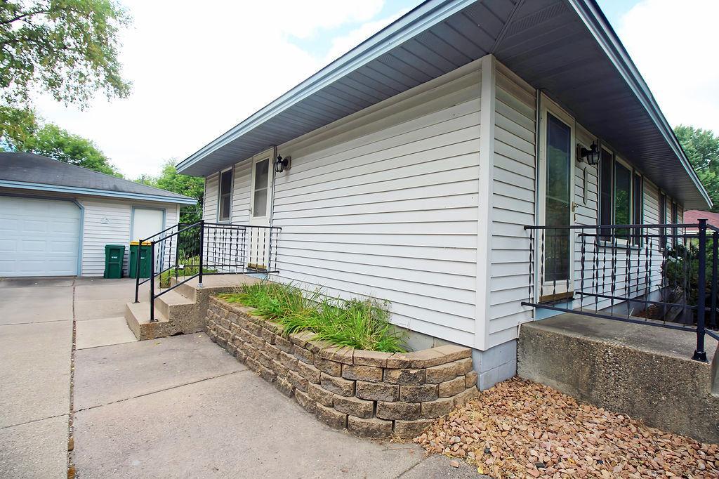 View of Residential at 7925 Penn Avenue, Brooklyn Park MN 55444, Brooklyn Park (35 of 39) - Mike Wilen | Minnesota Team Real Estate