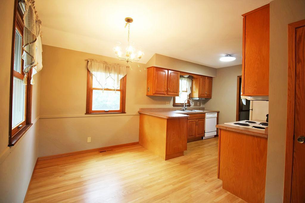 View of Residential at 7925 Penn Avenue, Brooklyn Park MN 55444, Brooklyn Park (13 of 39) - Mike Wilen | Minnesota Team Real Estate