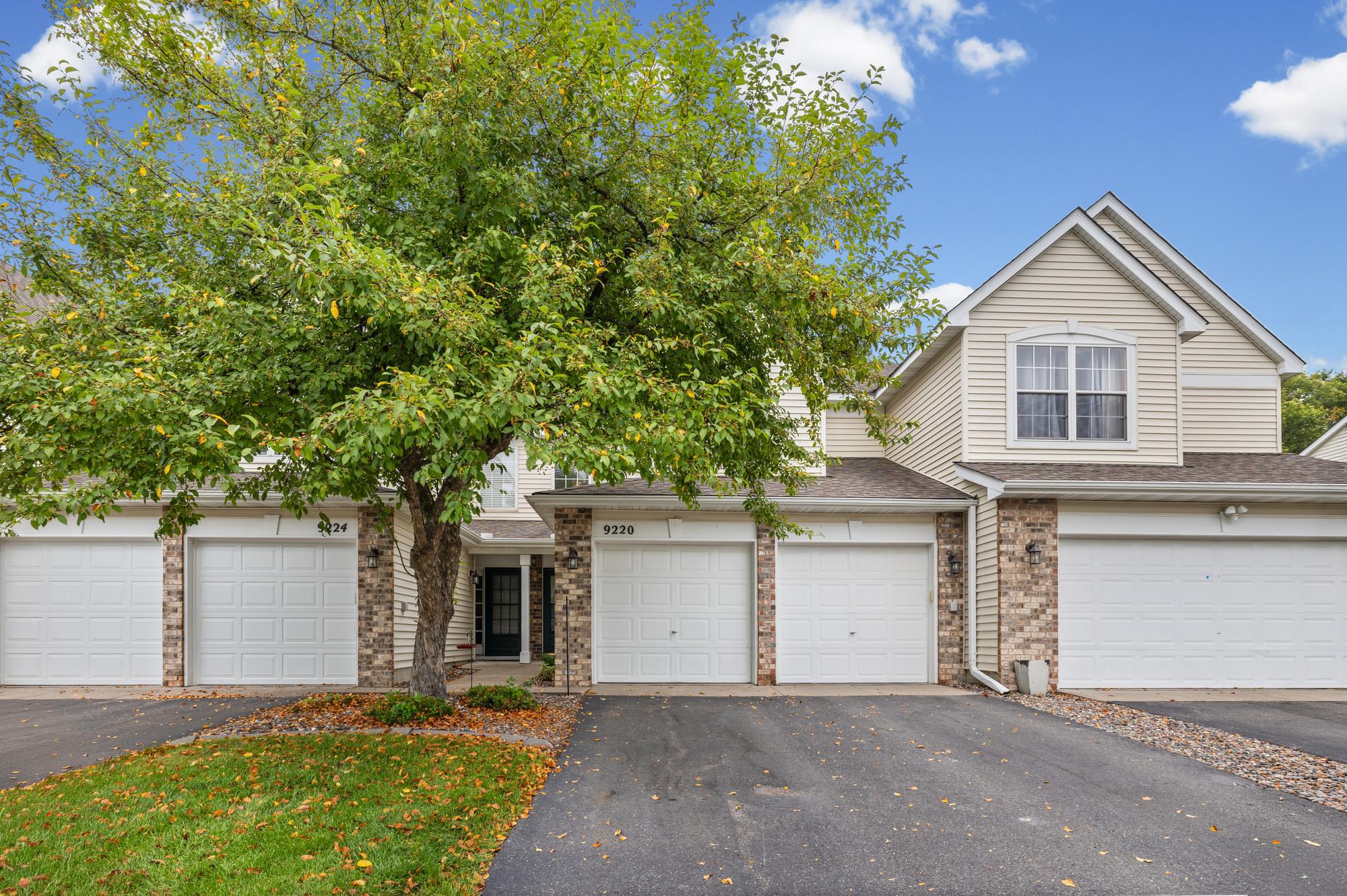 View of Residential at 9220 Merrimac Lane, Maple Grove MN 55311, Maple Grove (2 of 42) - Mike Wilen | Minnesota Team Real Estate