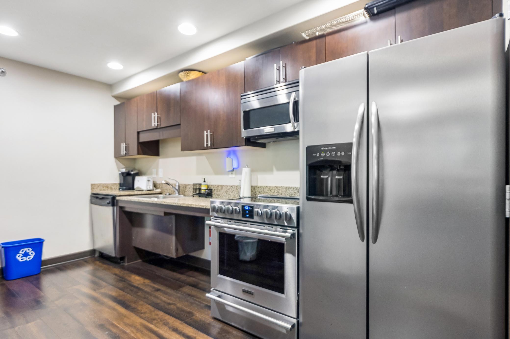 View of Residential at 317 Groveland Avenue #714, Minneapolis MN 55403, Minneapolis (33 of 34) - Mike Wilen | Minnesota Team Real Estate