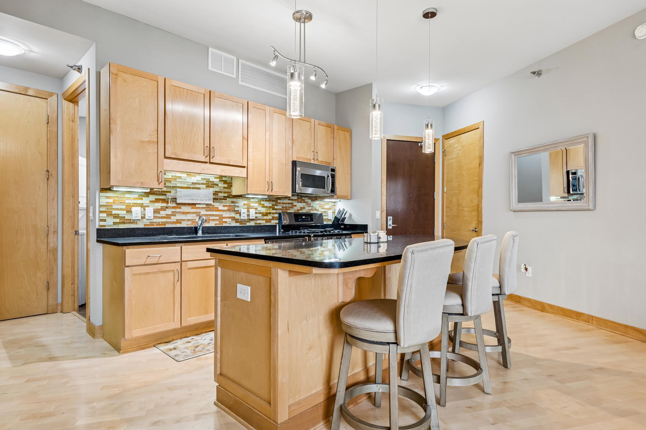 View of Residential at 317 Groveland Avenue #714, Minneapolis MN 55403, Minneapolis (8 of 34) - Mike Wilen | Minnesota Team Real Estate
