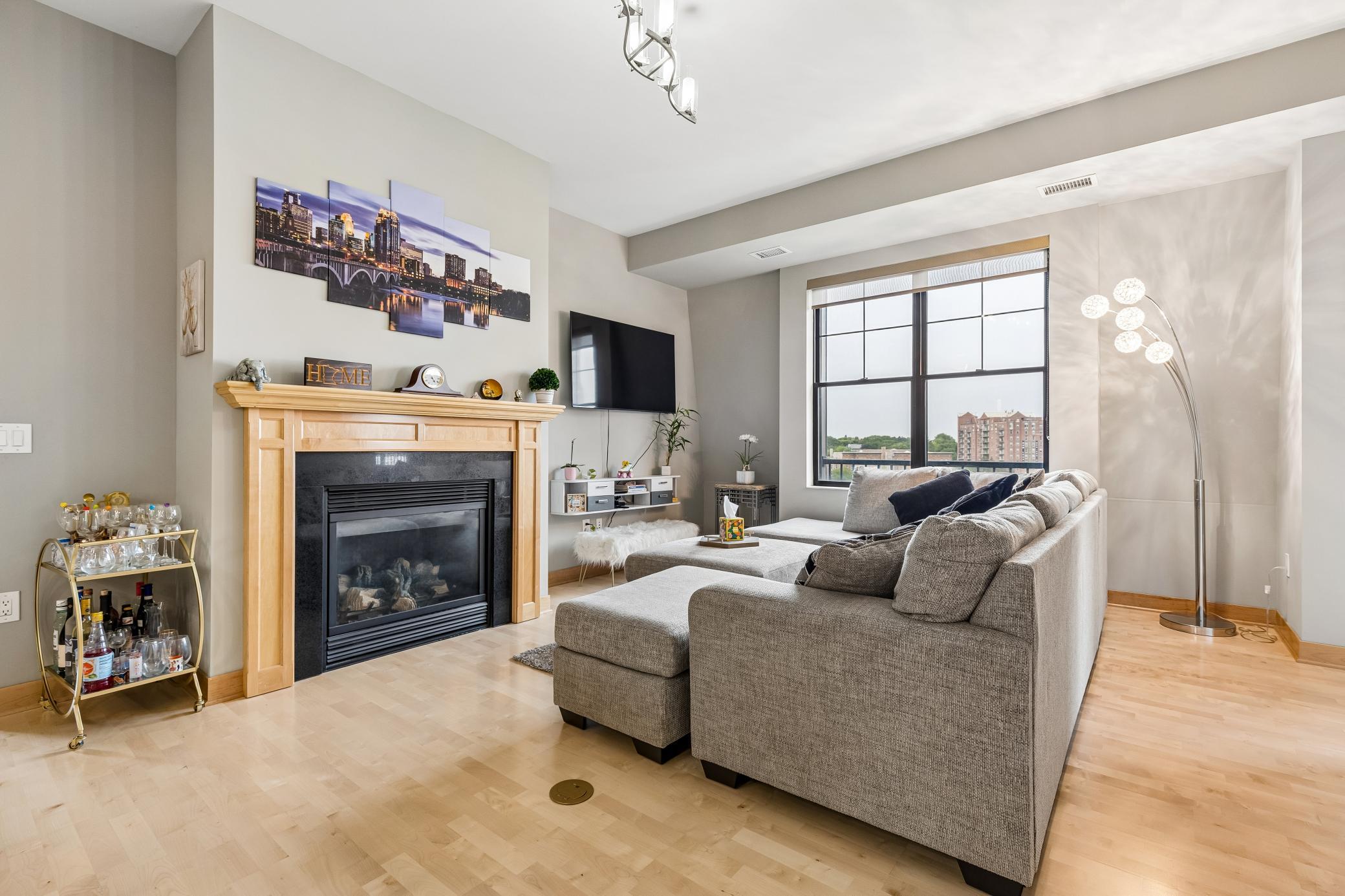 View of Residential at 317 Groveland Avenue #714, Minneapolis MN 55403, Minneapolis (7 of 34) - Mike Wilen | Minnesota Team Real Estate