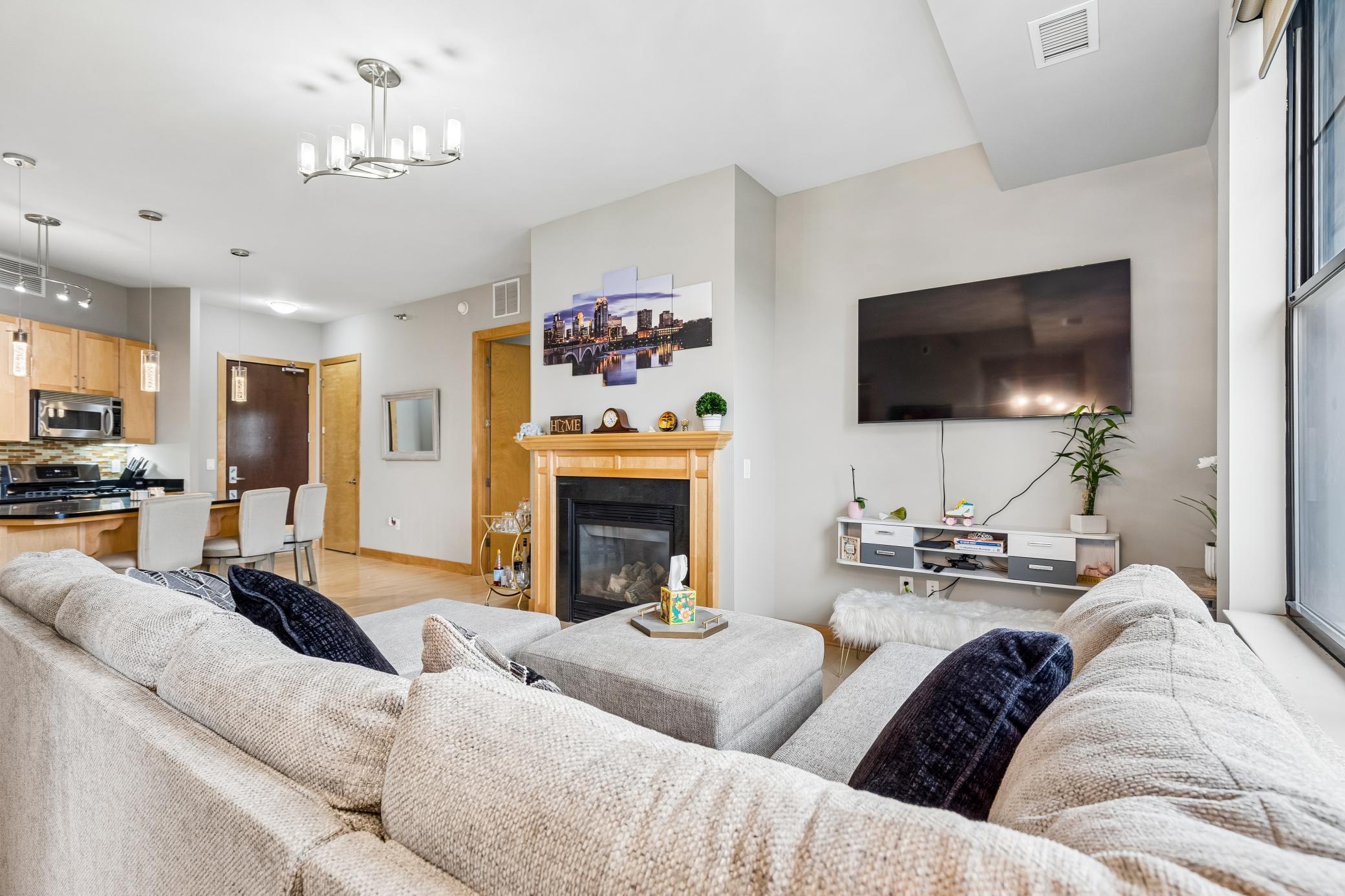 View of Residential at 317 Groveland Avenue #714, Minneapolis MN 55403, Minneapolis (5 of 34) - Mike Wilen | Minnesota Team Real Estate