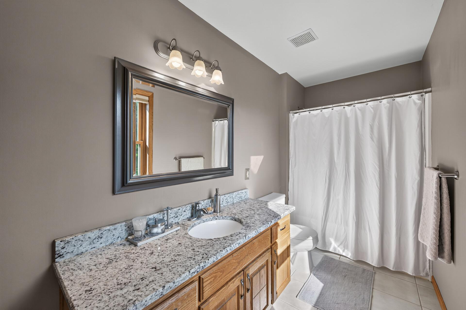 View of Residential at 3569 Gershwin Avenue N, Oakdale MN 55128, Oakdale (18 of 33) - Mike Wilen | Minnesota Team Real Estate