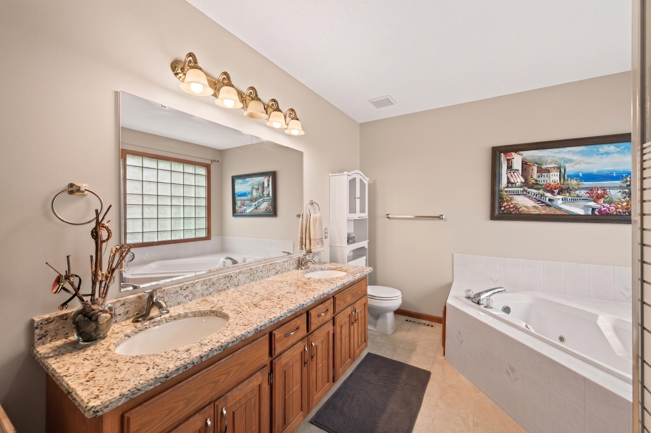 View of Residential at 3569 Gershwin Avenue N, Oakdale MN 55128, Oakdale (14 of 33) - Mike Wilen | Minnesota Team Real Estate