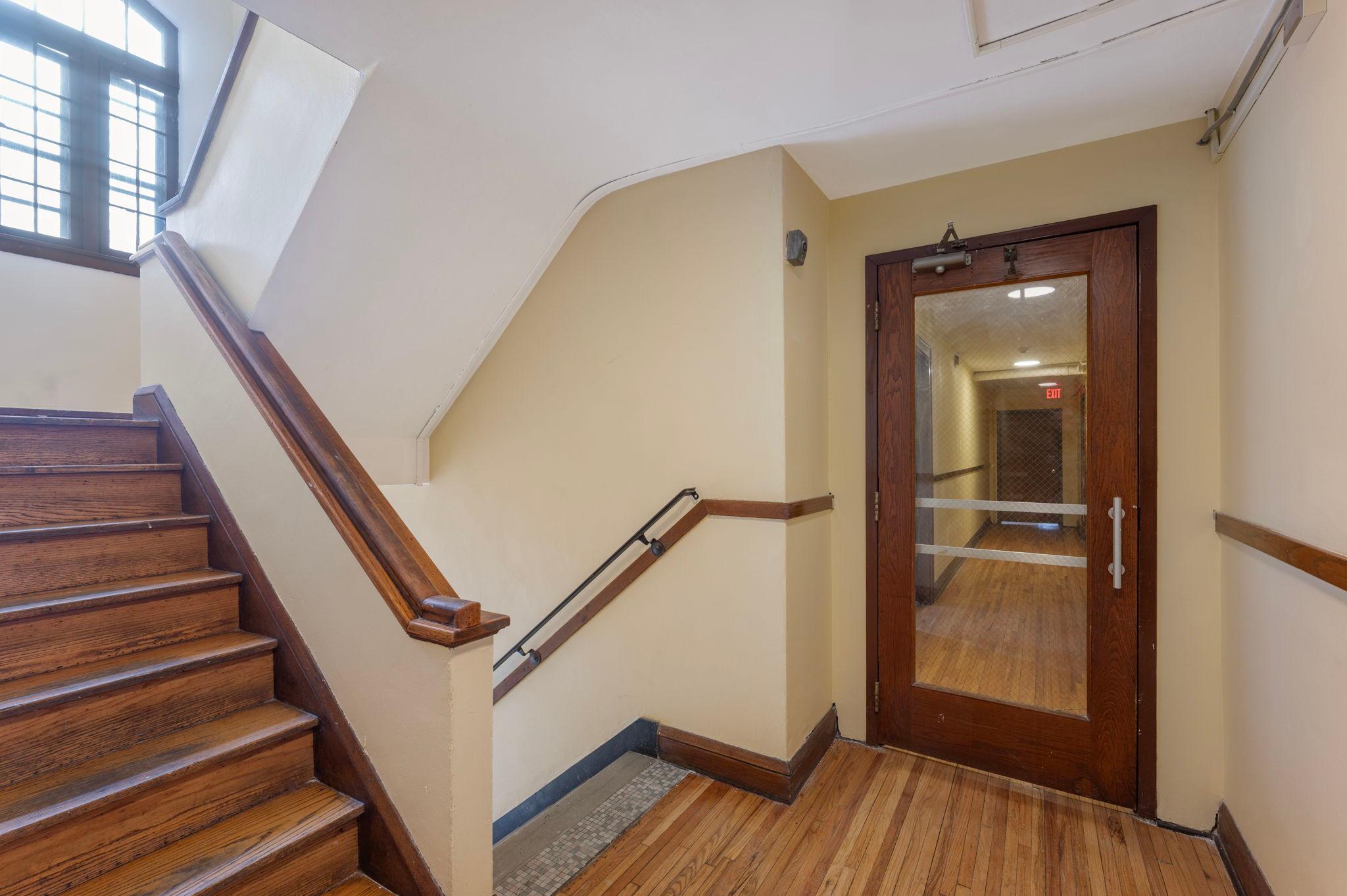 View of Commercial Sale at 487 Grand Avenue, Saint Paul MN 55102, Saint Paul (10 of 124) - Mike Wilen | Minnesota Team Real Estate