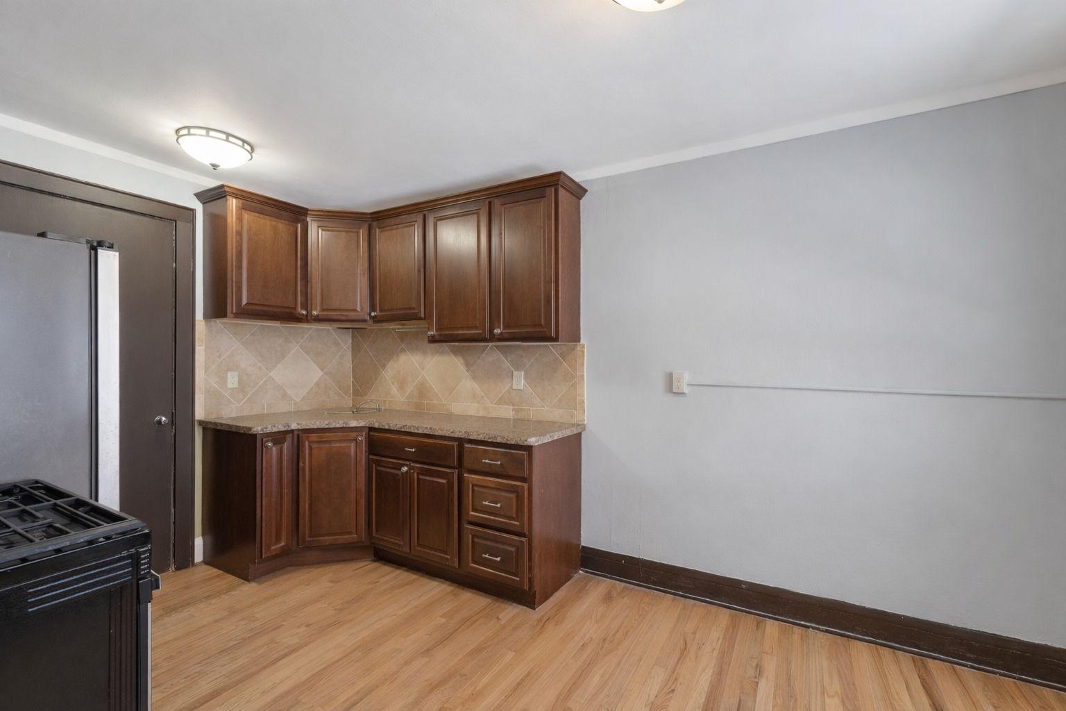 View of Commercial Sale at 487 Grand Avenue, Saint Paul MN 55102, Saint Paul (15 of 124) - Mike Wilen | Minnesota Team Real Estate