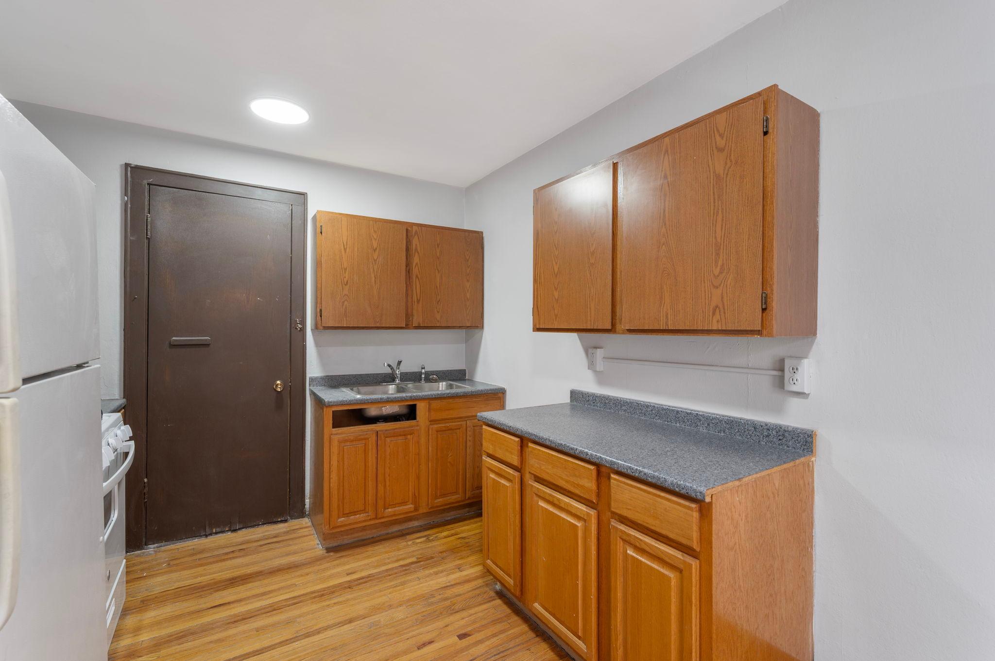 View of Commercial Sale at 487 Grand Avenue, Saint Paul MN 55102, Saint Paul (60 of 124) - Mike Wilen | Minnesota Team Real Estate