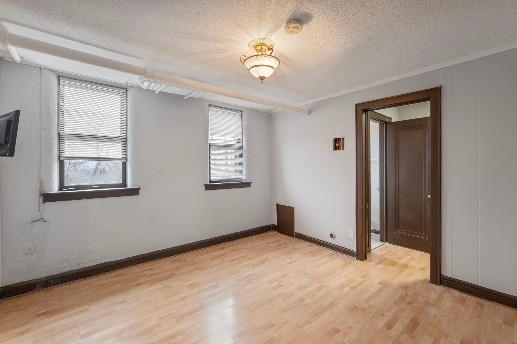 View of Commercial Sale at 487 Grand Avenue, Saint Paul MN 55102, Saint Paul (80 of 124) - Mike Wilen | Minnesota Team Real Estate