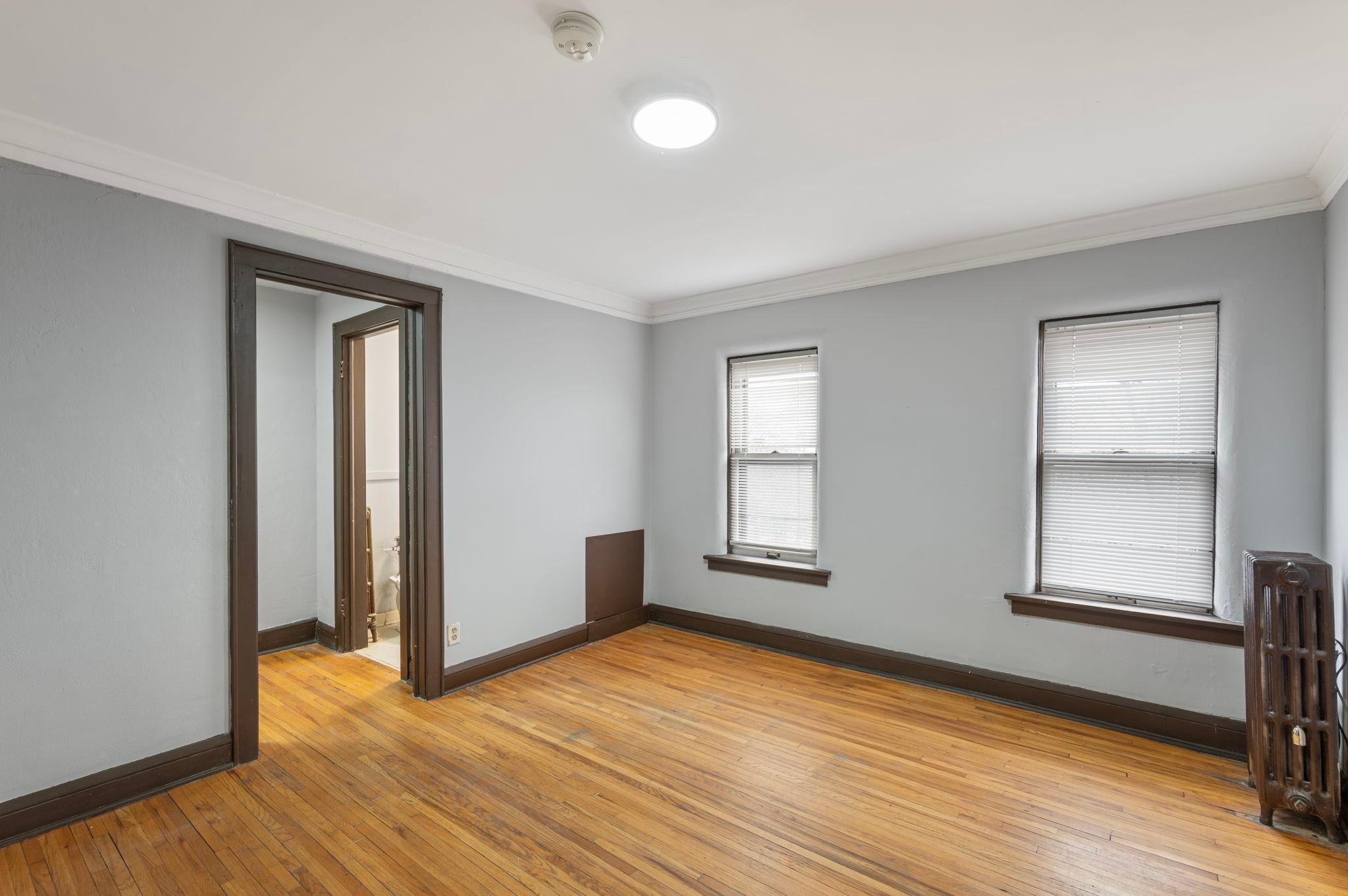 View of Commercial Sale at 487 Grand Avenue, Saint Paul MN 55102, Saint Paul (98 of 124) - Mike Wilen | Minnesota Team Real Estate