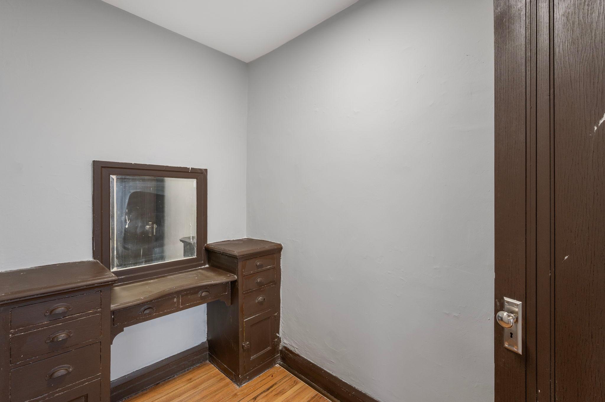 View of Commercial Sale at 487 Grand Avenue, Saint Paul MN 55102, Saint Paul (111 of 124) - Mike Wilen | Minnesota Team Real Estate