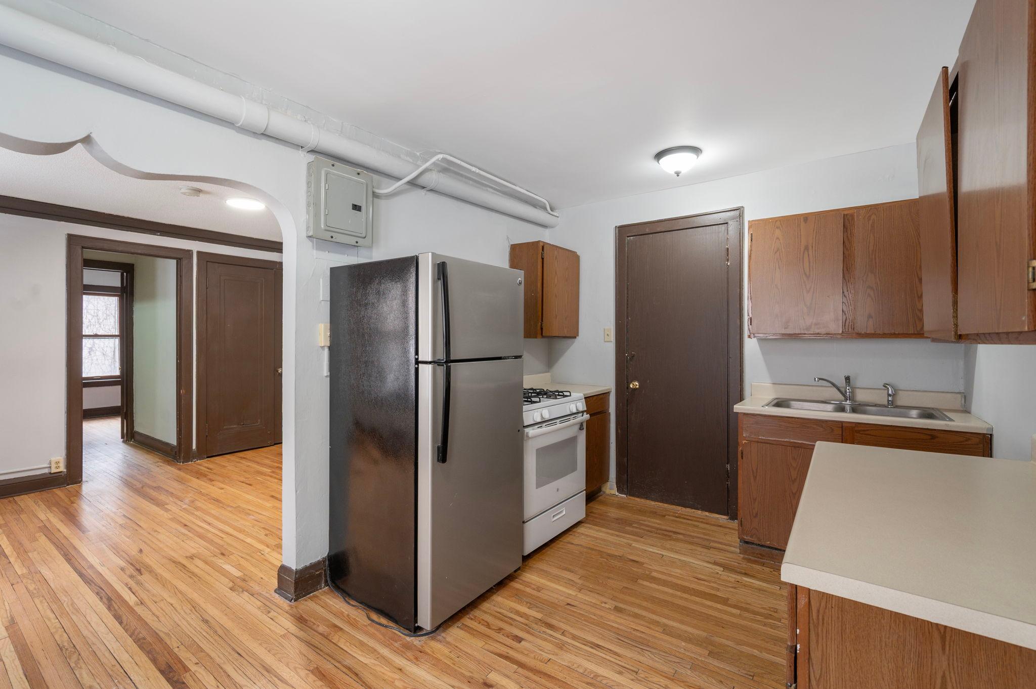 View of Commercial Sale at 487 Grand Avenue, Saint Paul MN 55102, Saint Paul (116 of 124) - Mike Wilen | Minnesota Team Real Estate