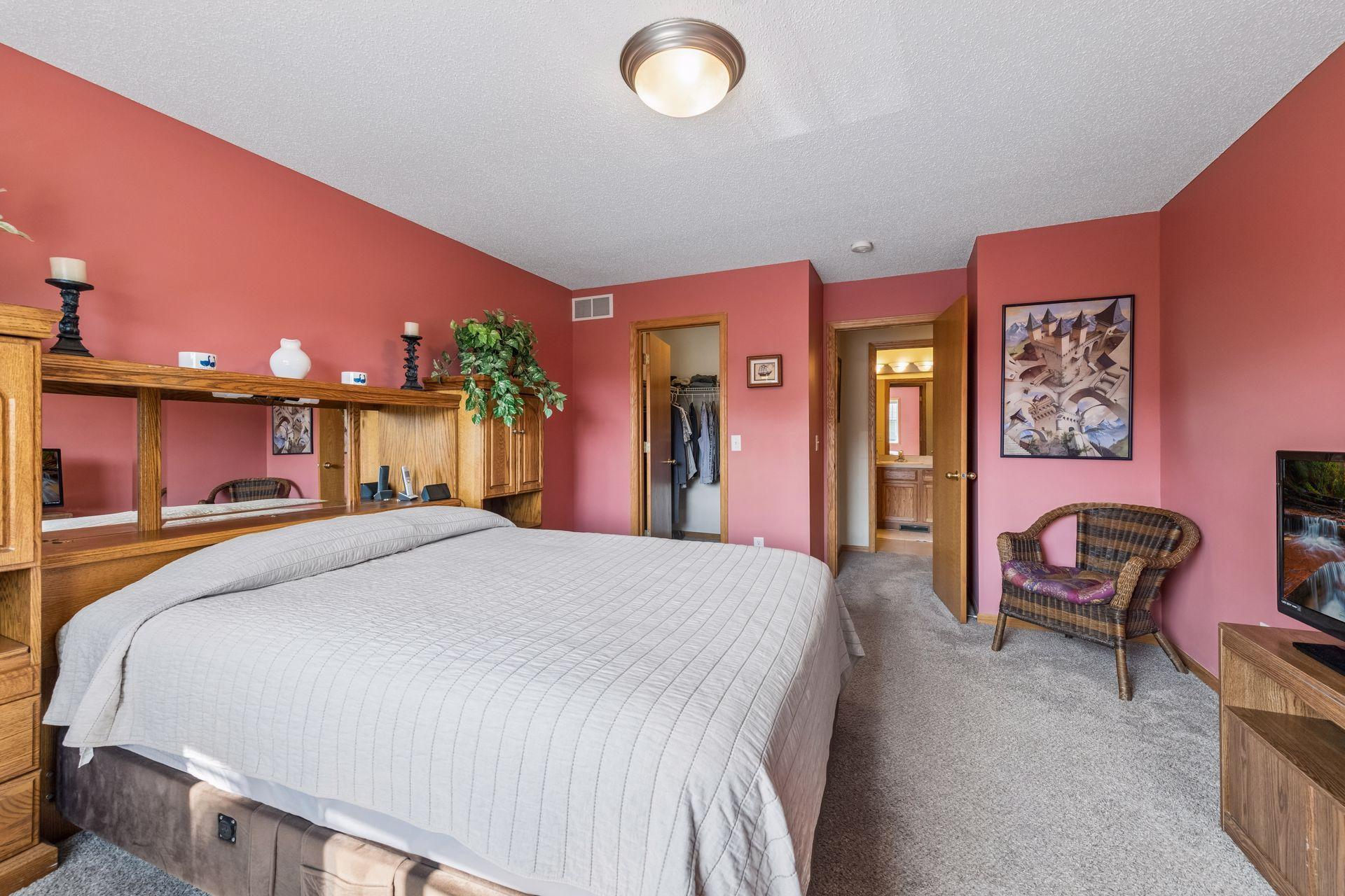 View of Residential at 1685 Patriot Lane, Waconia MN 55387, Waconia (15 of 25) - Mike Wilen | Minnesota Team Real Estate