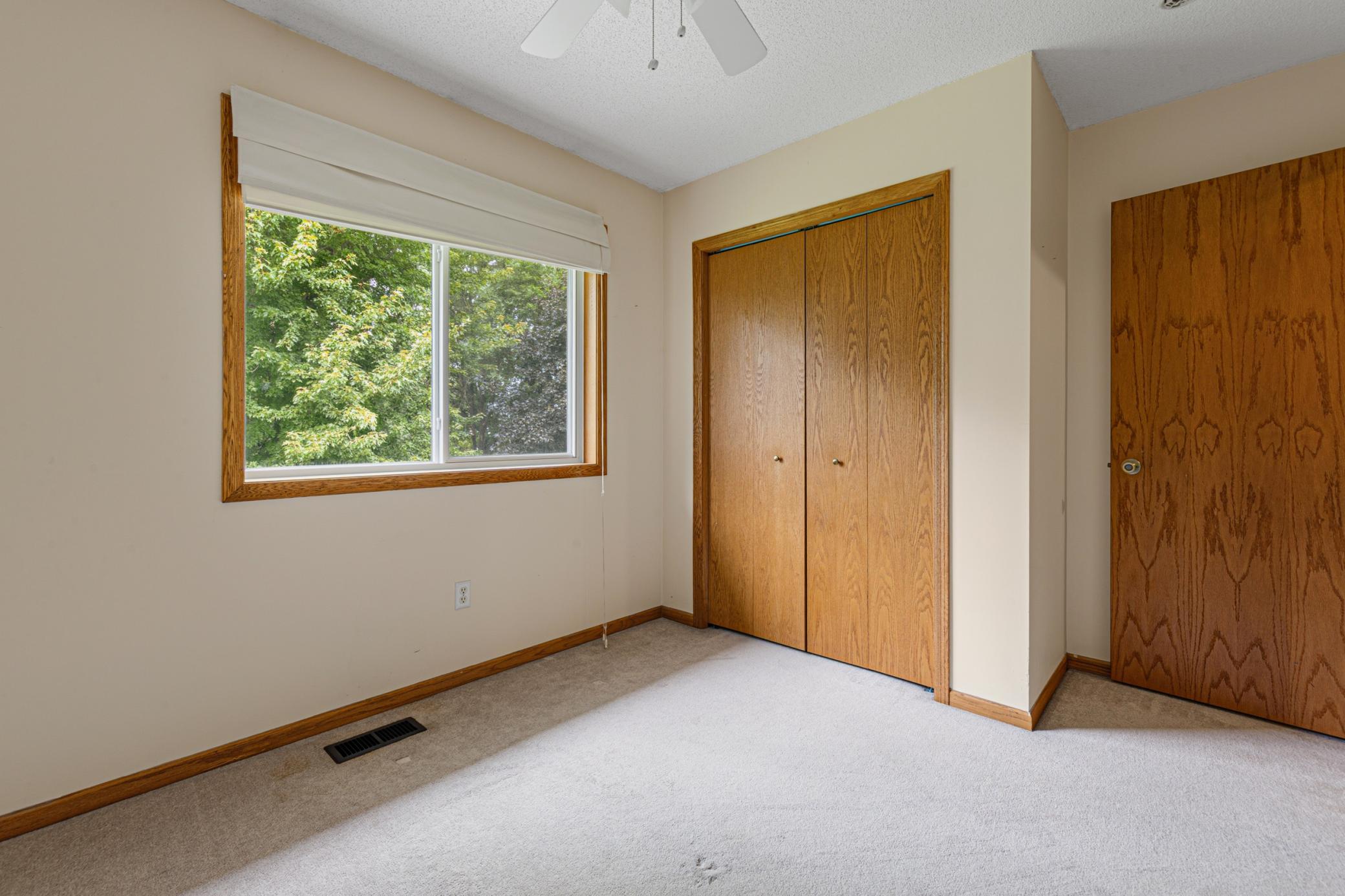 View of Residential at 1437 Mcintosh Circle, Shakopee MN 55379, Shakopee (19 of 31) - Mike Wilen | Minnesota Team Real Estate