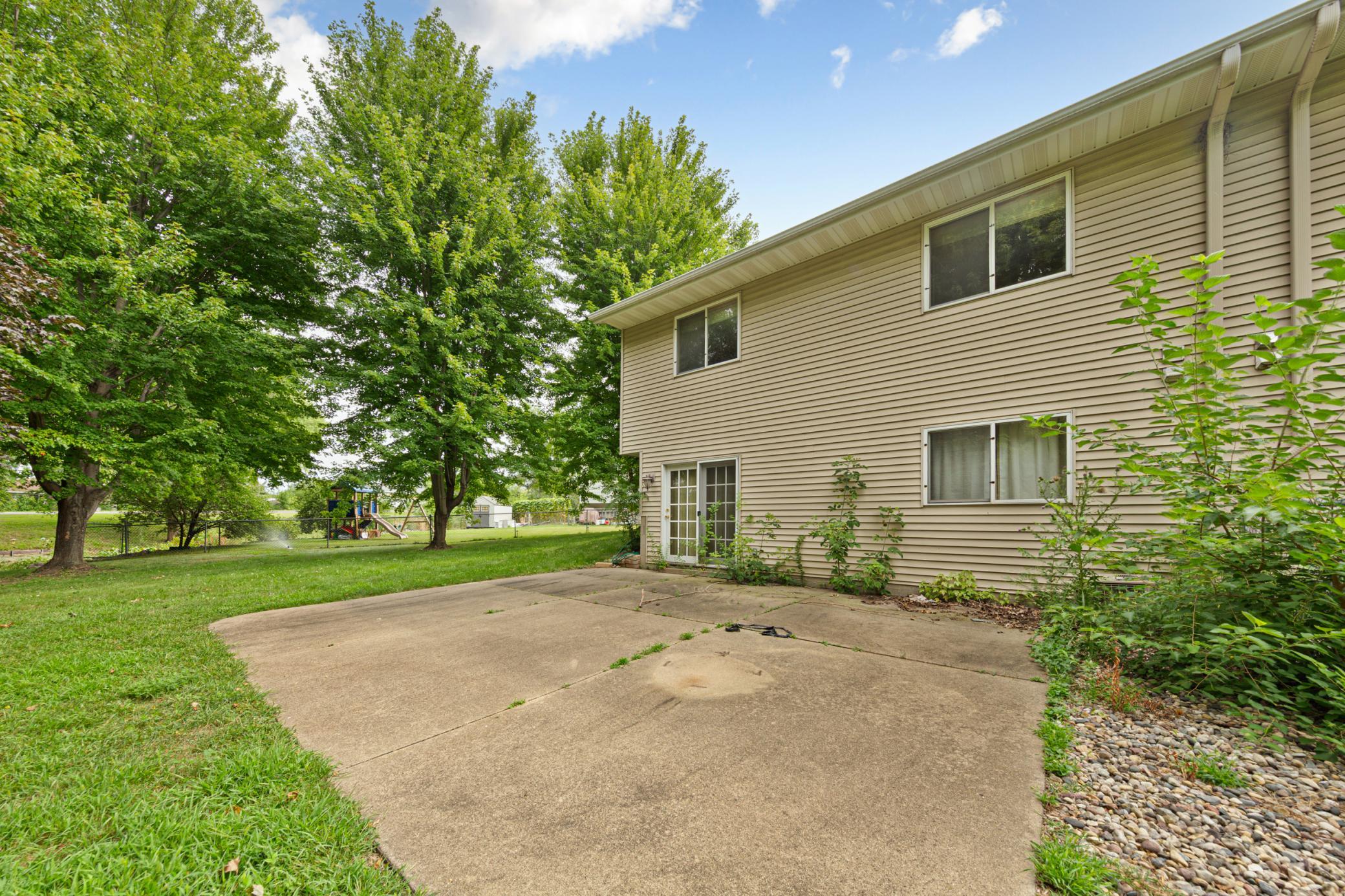 View of Residential at 1437 Mcintosh Circle, Shakopee MN 55379, Shakopee (6 of 31) - Mike Wilen | Minnesota Team Real Estate