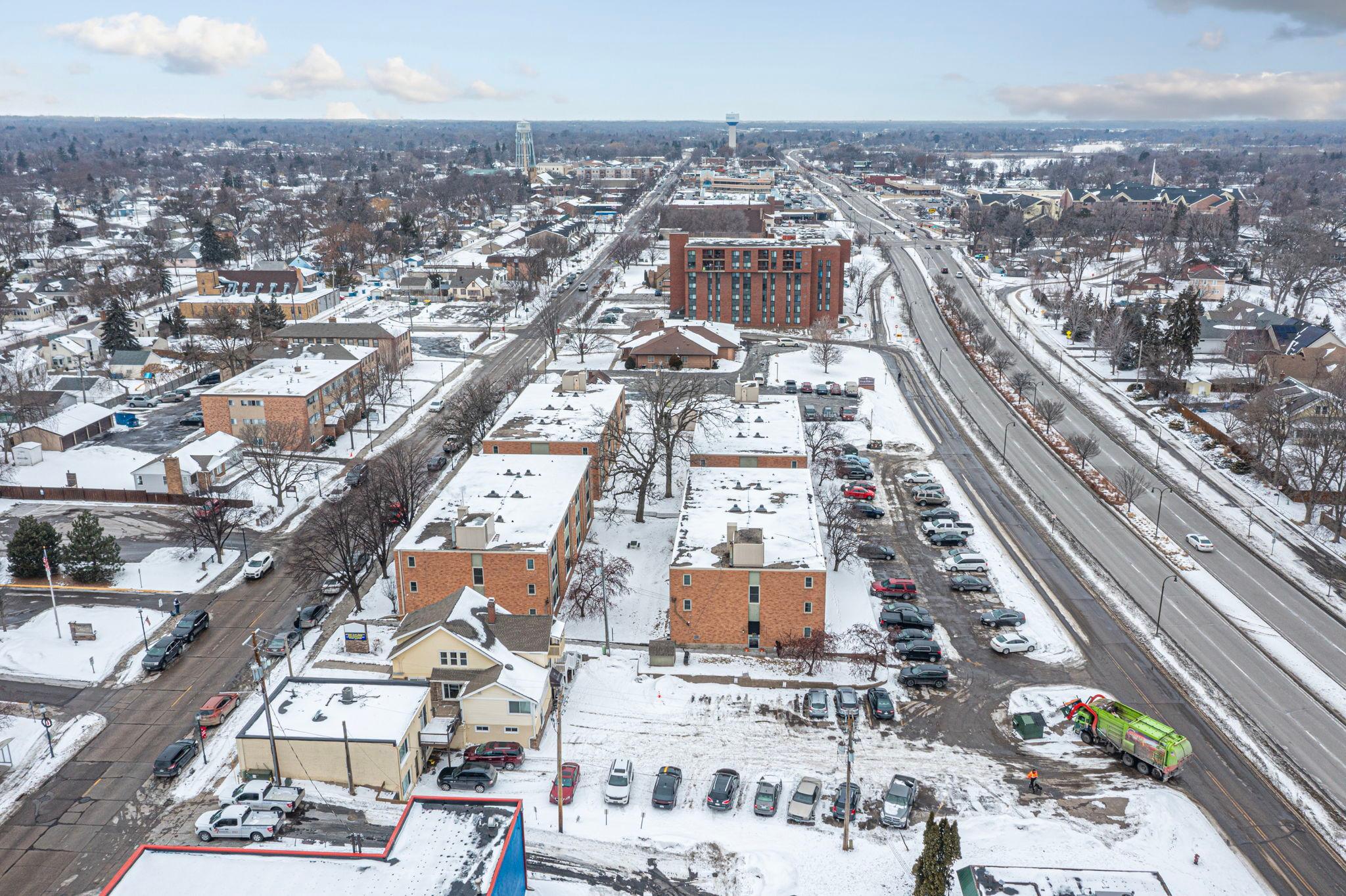 View of Commercial Sale at 3826 Broadway Avenue, Robbinsdale MN 55422, Robbinsdale (9 of 30) - Mike Wilen | Minnesota Team Real Estate