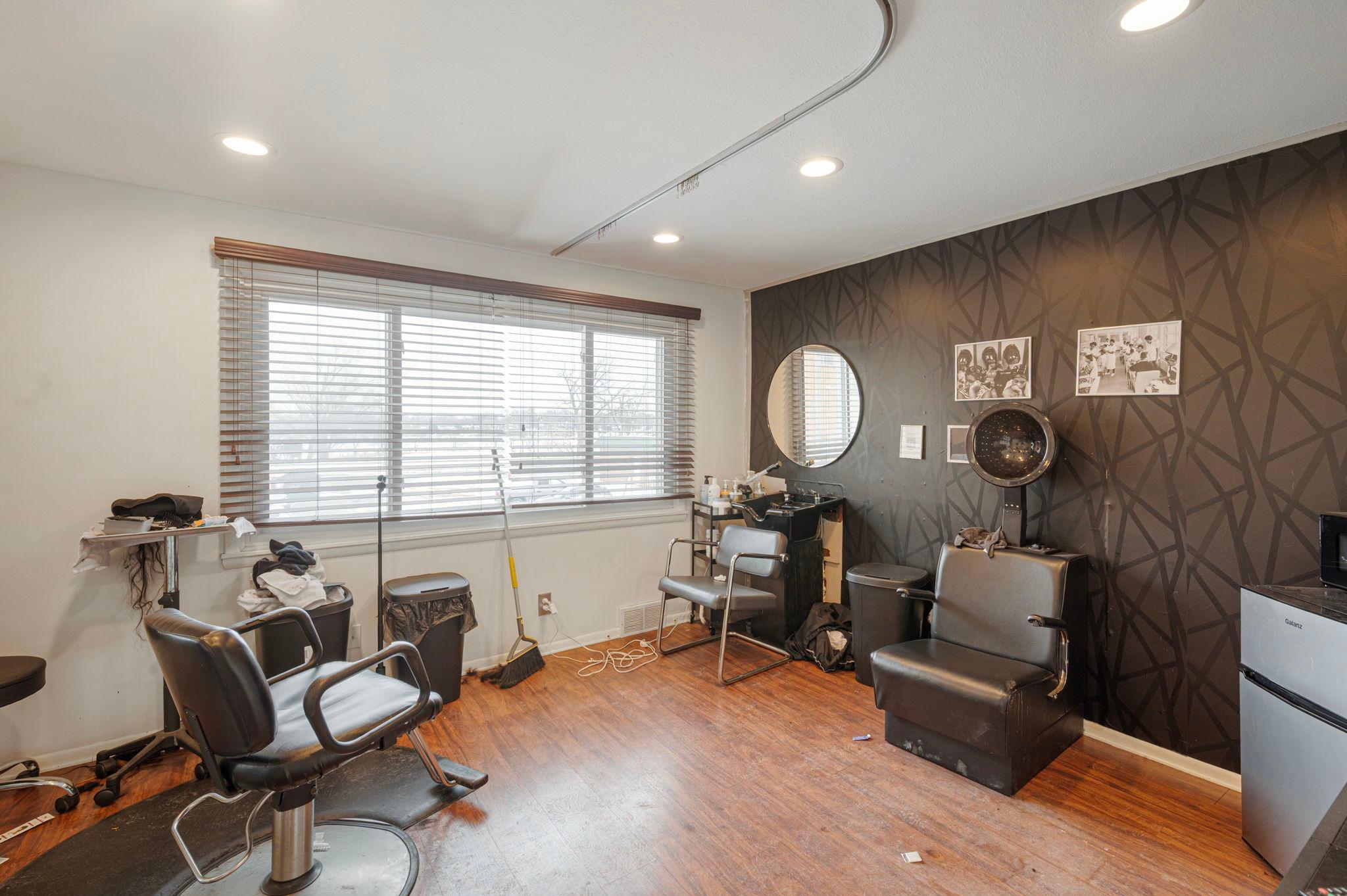 View of Commercial Sale at 3826 Broadway Avenue, Robbinsdale MN 55422, Robbinsdale (17 of 30) - Mike Wilen | Minnesota Team Real Estate