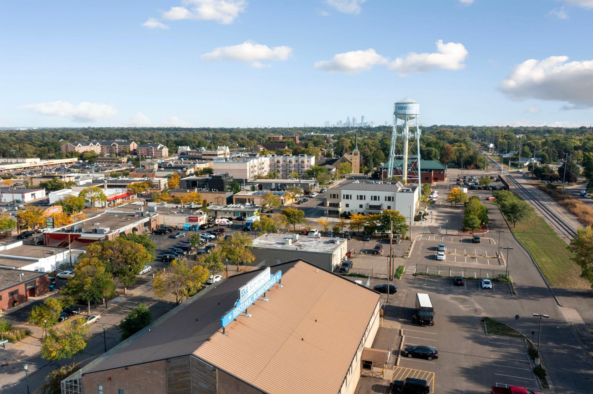 View of Commercial Sale at 3826 Broadway Avenue, Robbinsdale MN 55422, Robbinsdale (25 of 30) - Mike Wilen | Minnesota Team Real Estate