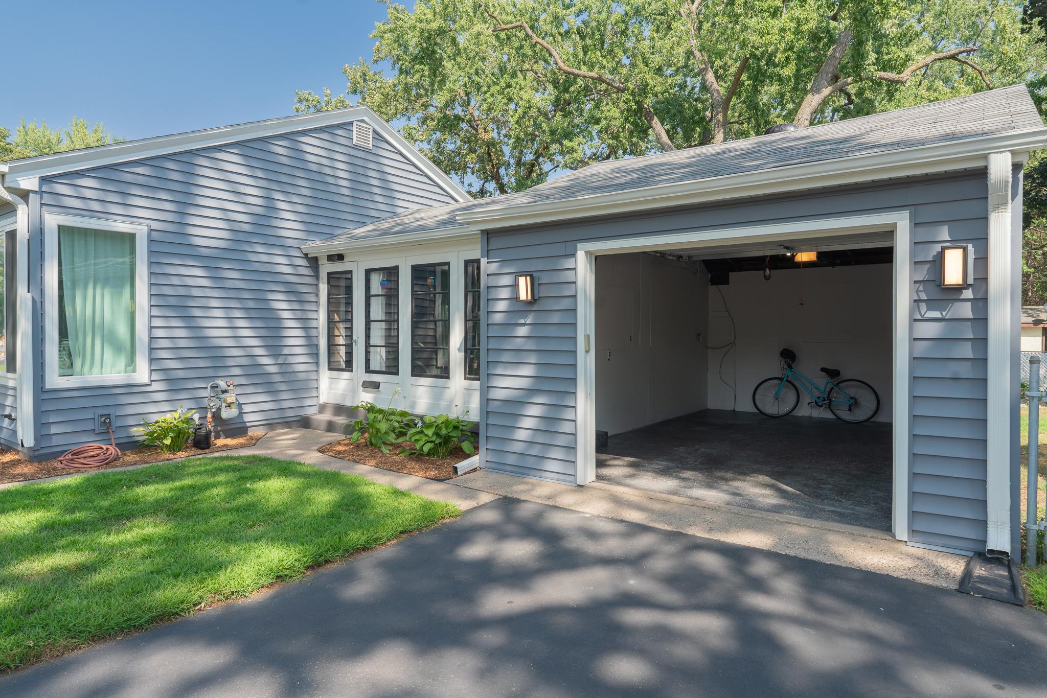 View of Residential at 6805 Nicollet Avenue, Richfield MN 55423, Richfield (12 of 19) - Mike Wilen | Minnesota Team Real Estate
