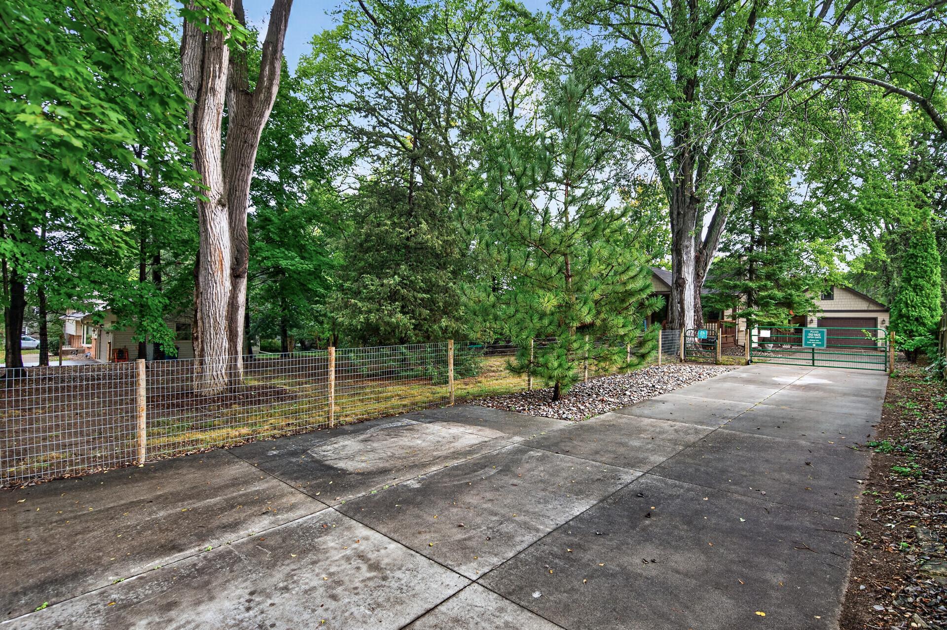 View of Residential at 9845 Brookside Avenue, Bloomington MN 55431, Bloomington (30 of 32) - Mike Wilen | Minnesota Team Real Estate