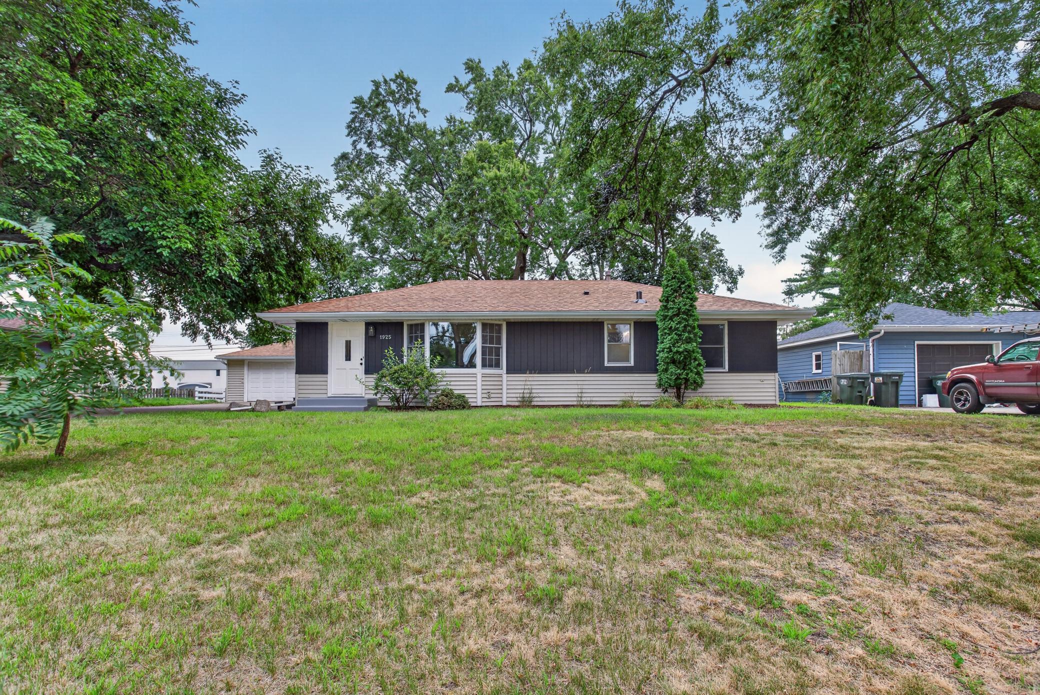 View of Residential at 1925 92nd Street, Bloomington MN 55431, Bloomington (17 of 22) - Mike Wilen | Minnesota Team Real Estate