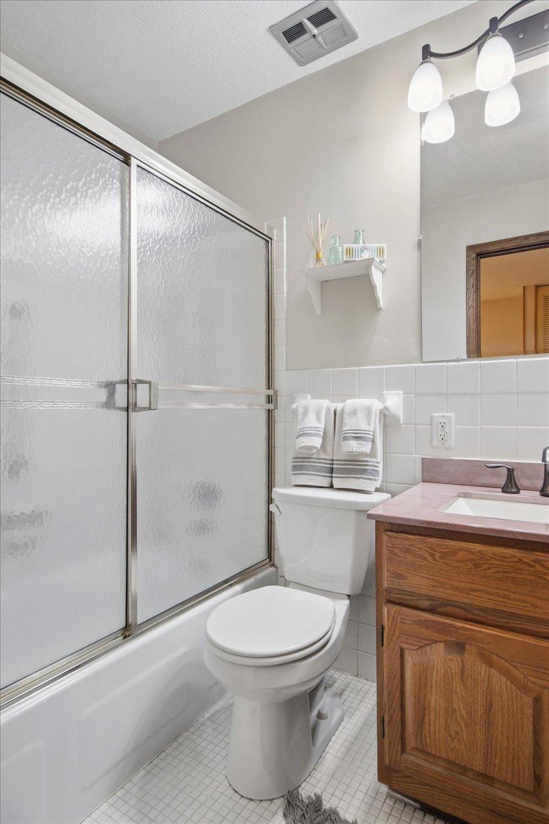 View of Residential at 2026 Louisiana Avenue, Saint Louis Park MN 55426, Saint Louis Park (25 of 41) - Mike Wilen | Minnesota Team Real Estate