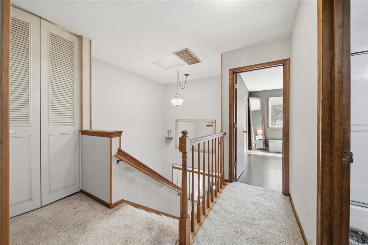 View of Residential at 2026 Louisiana Avenue, Saint Louis Park MN 55426, Saint Louis Park (16 of 41) - Mike Wilen | Minnesota Team Real Estate