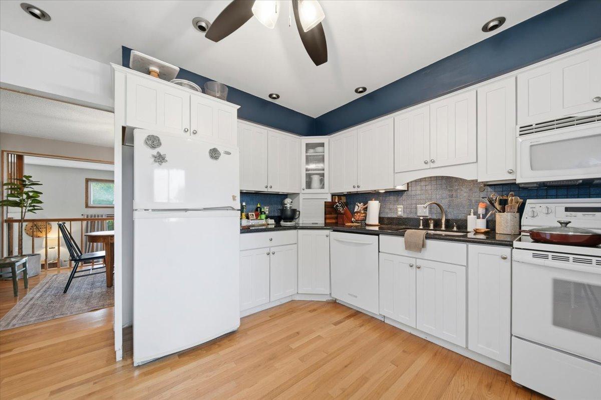 View of Residential at 2026 Louisiana Avenue, Saint Louis Park MN 55426, Saint Louis Park (14 of 41) - Mike Wilen | Minnesota Team Real Estate