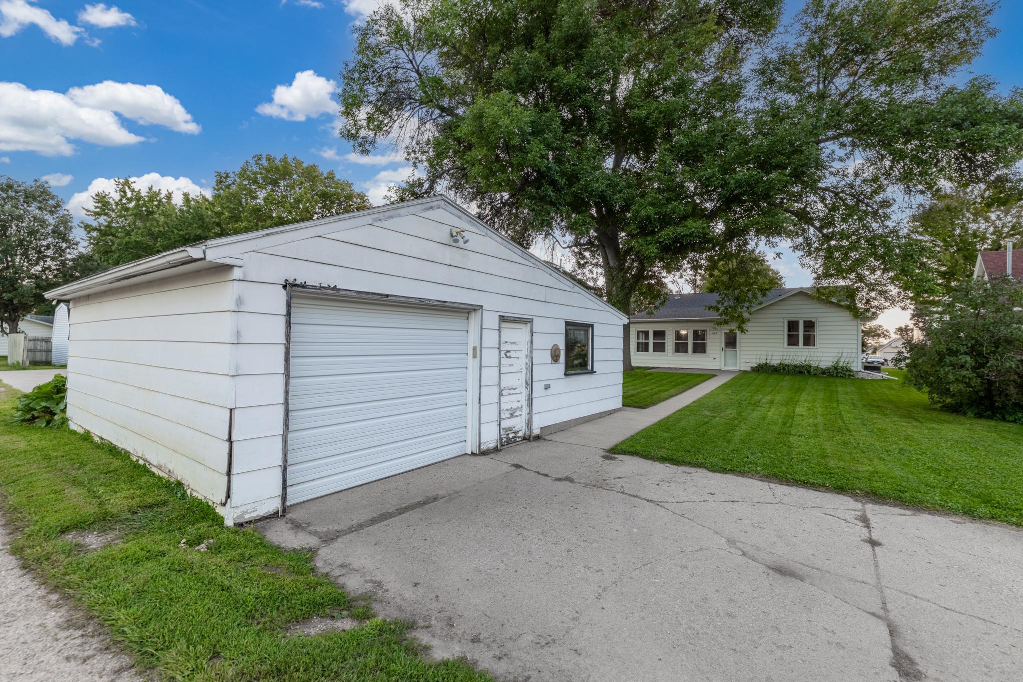 View of Residential at 307 4th Street, Le Sueur MN 56058, Le Sueur (24 of 31) - Mike Wilen | Minnesota Team Real Estate