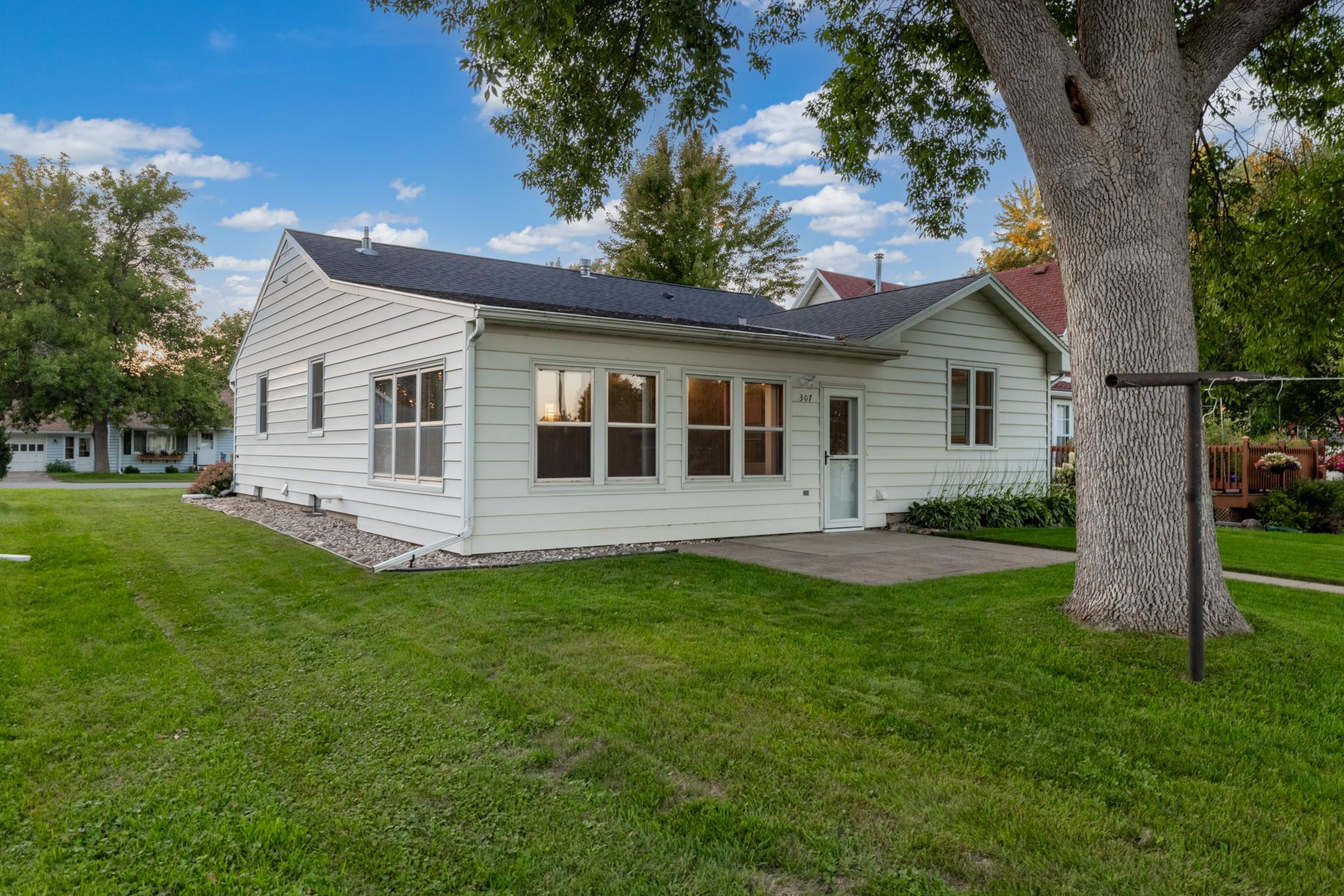 View of Residential at 307 4th Street, Le Sueur MN 56058, Le Sueur (23 of 31) - Mike Wilen | Minnesota Team Real Estate