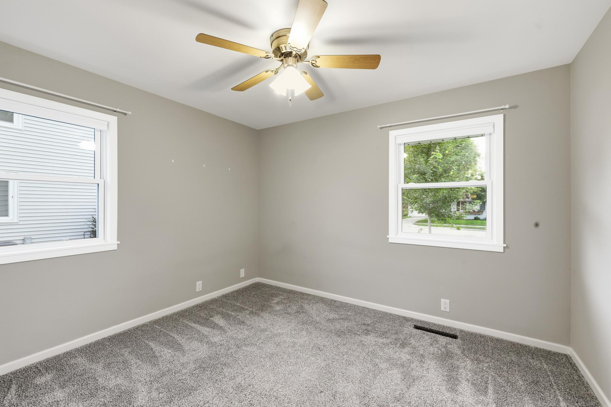 View of Residential at 307 4th Street, Le Sueur MN 56058, Le Sueur (17 of 31) - Mike Wilen | Minnesota Team Real Estate
