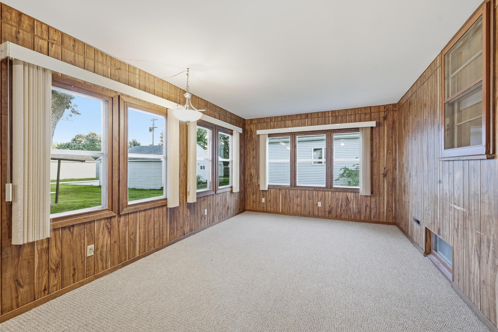 View of Residential at 307 4th Street, Le Sueur MN 56058, Le Sueur (10 of 31) - Mike Wilen | Minnesota Team Real Estate