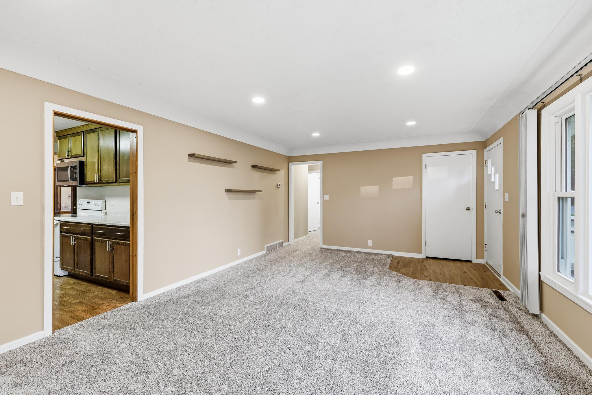 View of Residential at 307 4th Street, Le Sueur MN 56058, Le Sueur (3 of 31) - Mike Wilen | Minnesota Team Real Estate