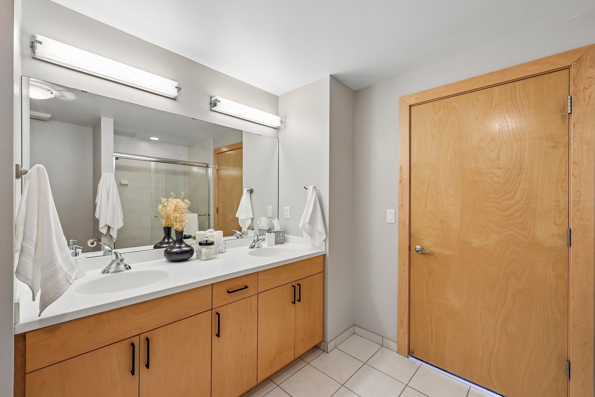 View of Residential at 401 2nd Street #511, Minneapolis MN 55401, Minneapolis (30 of 53) - Mike Wilen | Minnesota Team Real Estate