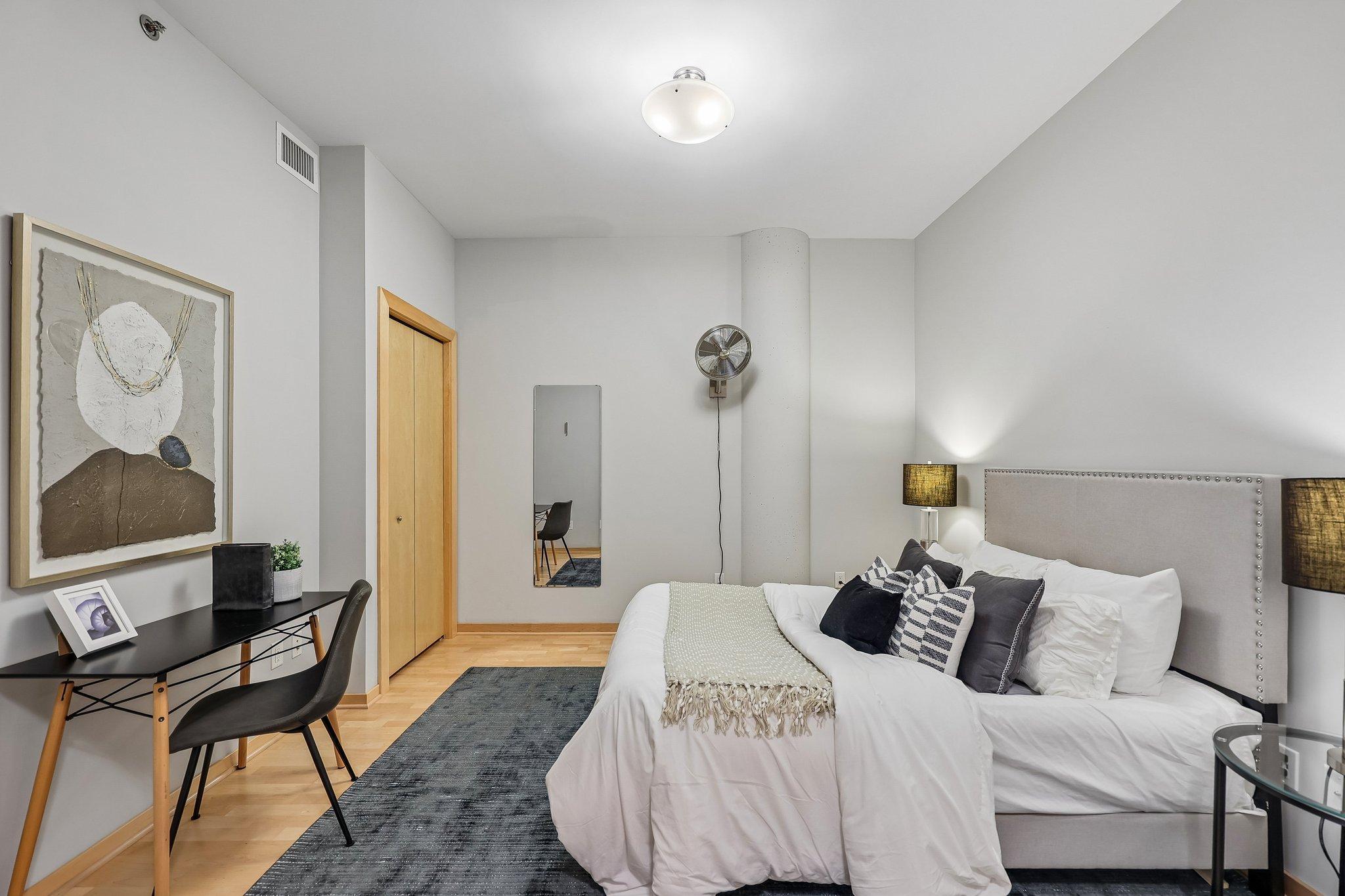 View of Residential at 401 2nd Street #511, Minneapolis MN 55401, Minneapolis (15 of 53) - Mike Wilen | Minnesota Team Real Estate