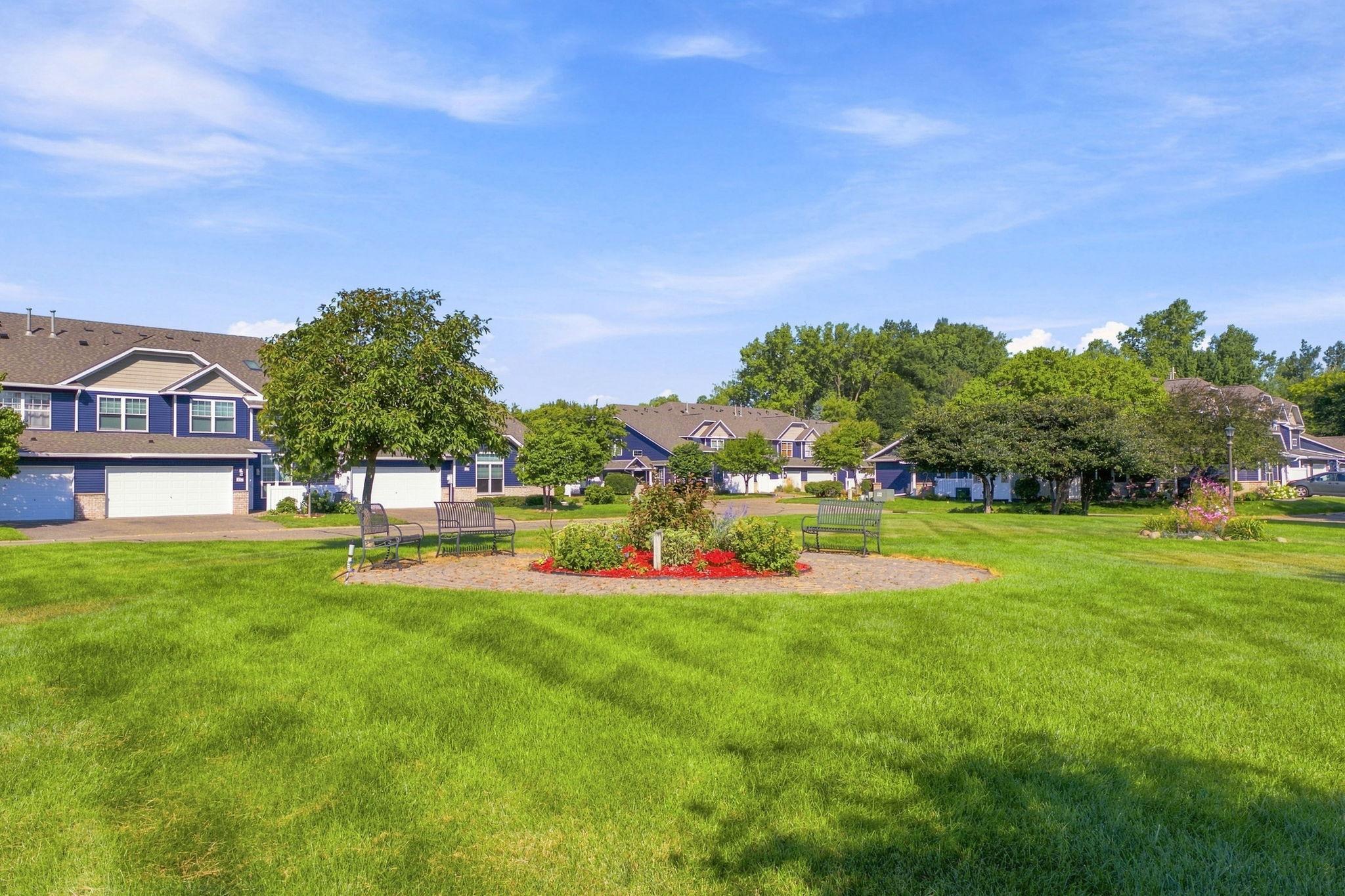 View of Residential at 410 Hickory Lane, Oakdale MN 55128, Oakdale (29 of 32) - Mike Wilen | Minnesota Team Real Estate