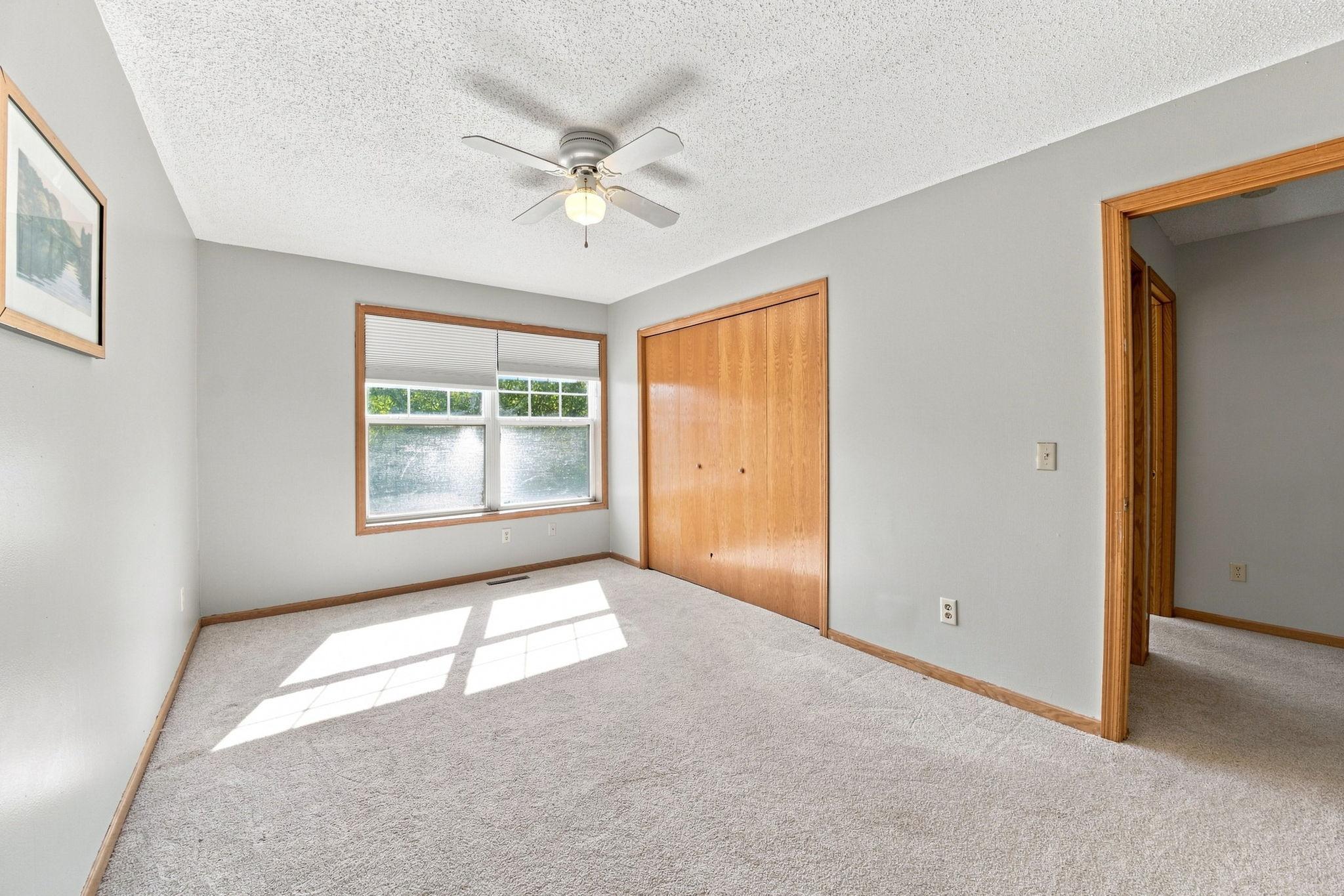 View of Residential at 410 Hickory Lane, Oakdale MN 55128, Oakdale (18 of 32) - Mike Wilen | Minnesota Team Real Estate