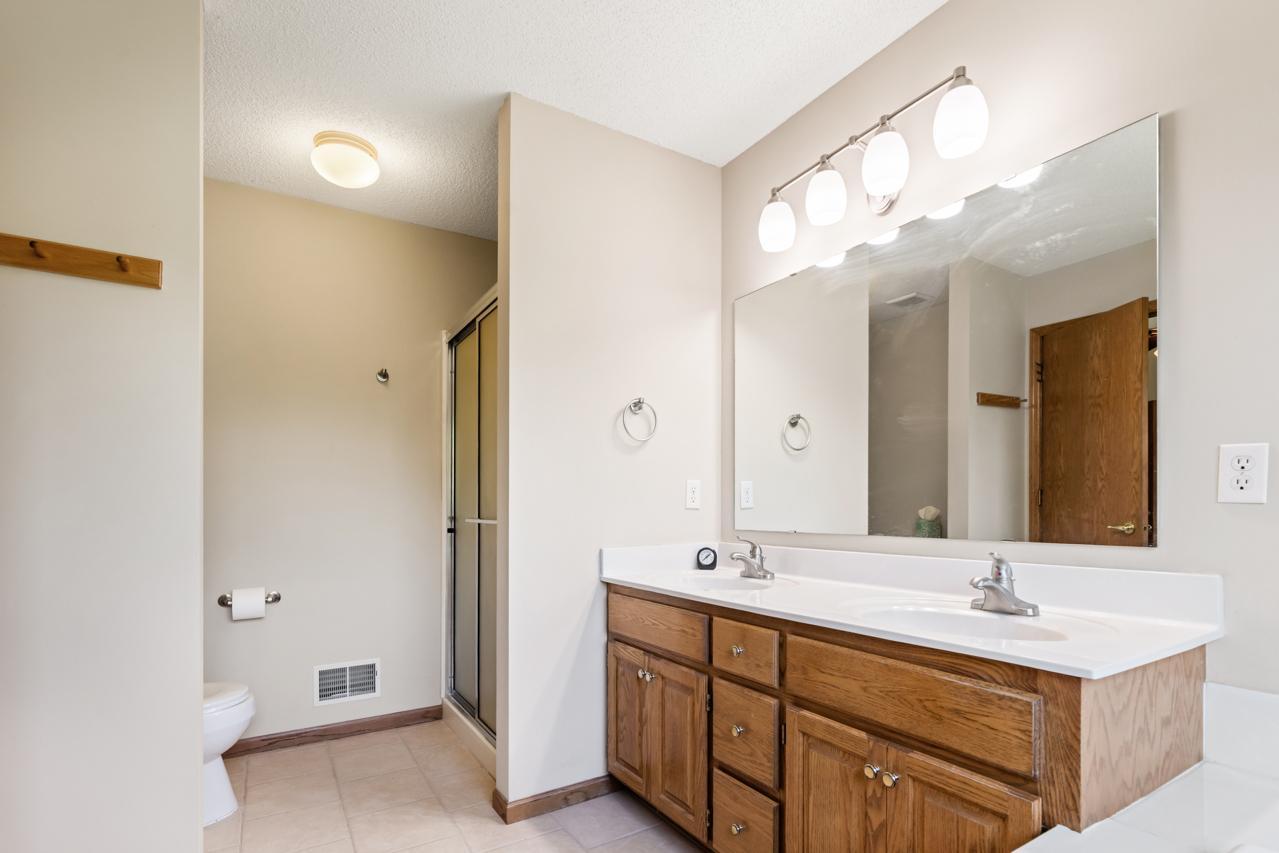 View of Residential at 8079 Spruce Trail, Eden Prairie MN 55347, Eden Prairie (32 of 53) - Mike Wilen | Minnesota Team Real Estate