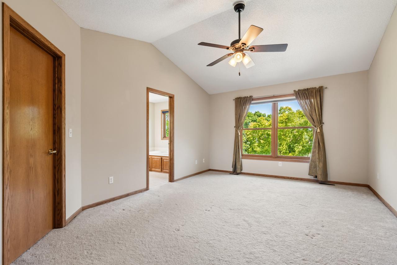 View of Residential at 8079 Spruce Trail, Eden Prairie MN 55347, Eden Prairie (27 of 53) - Mike Wilen | Minnesota Team Real Estate