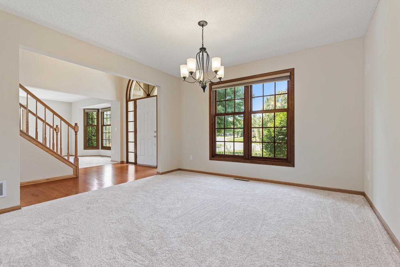 View of Residential at 8079 Spruce Trail, Eden Prairie MN 55347, Eden Prairie (21 of 53) - Mike Wilen | Minnesota Team Real Estate
