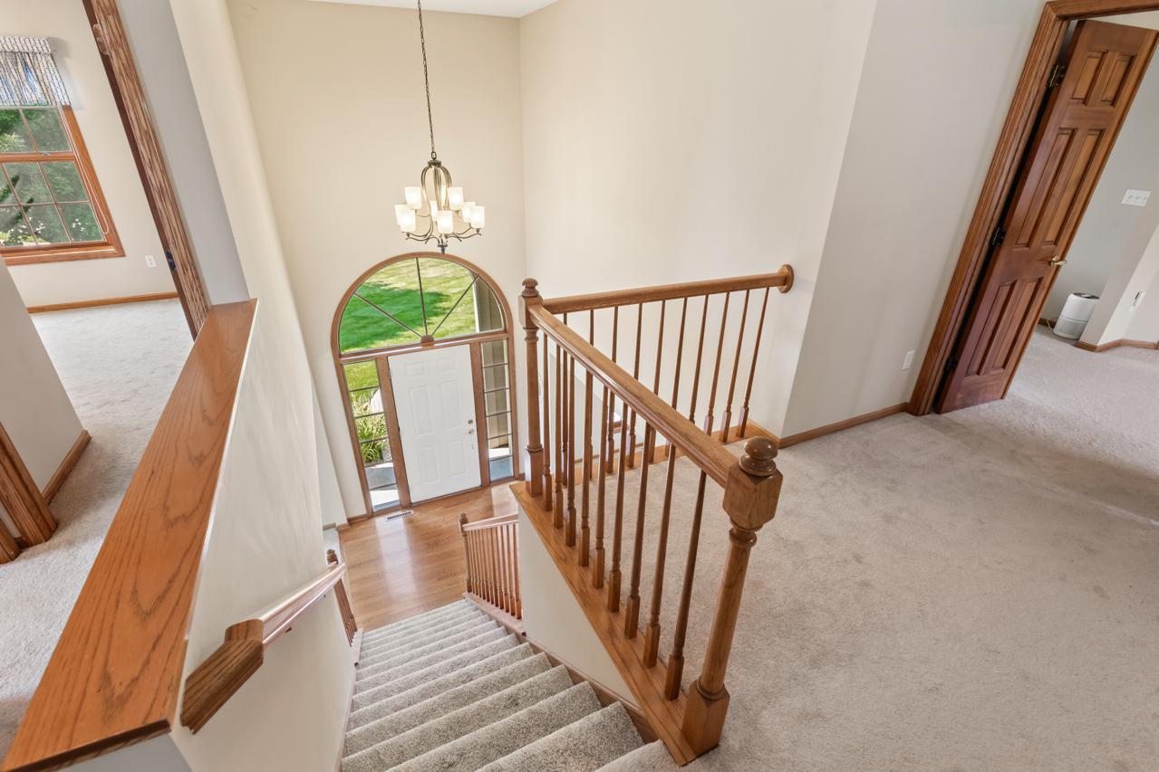 View of Residential at 8079 Spruce Trail, Eden Prairie MN 55347, Eden Prairie (19 of 53) - Mike Wilen | Minnesota Team Real Estate