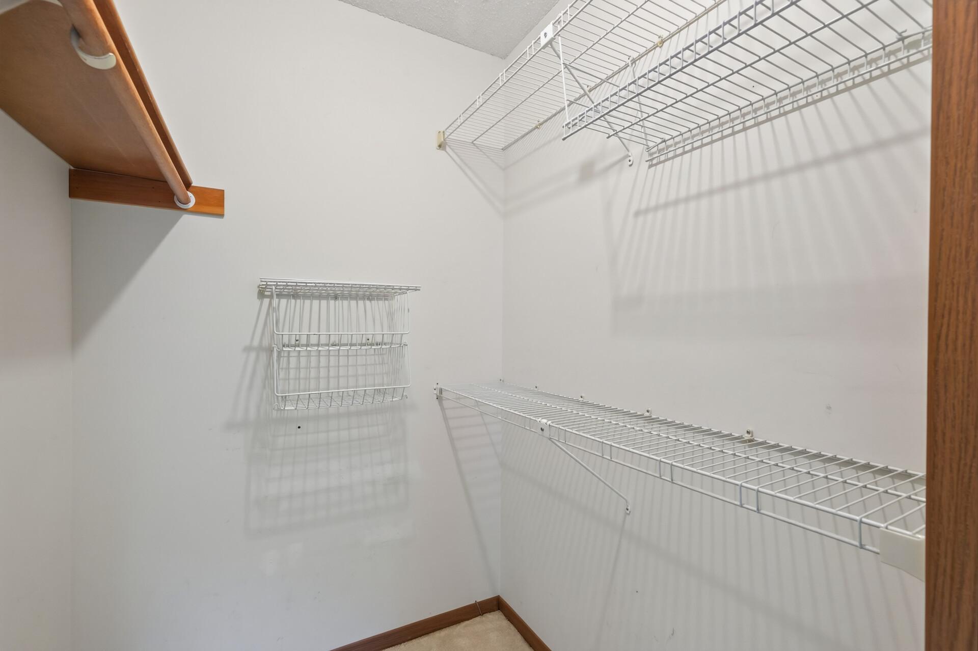 View of Residential at 7246 Allen Court, Eden Prairie MN 55346, Eden Prairie (22 of 30) - Mike Wilen | Minnesota Team Real Estate
