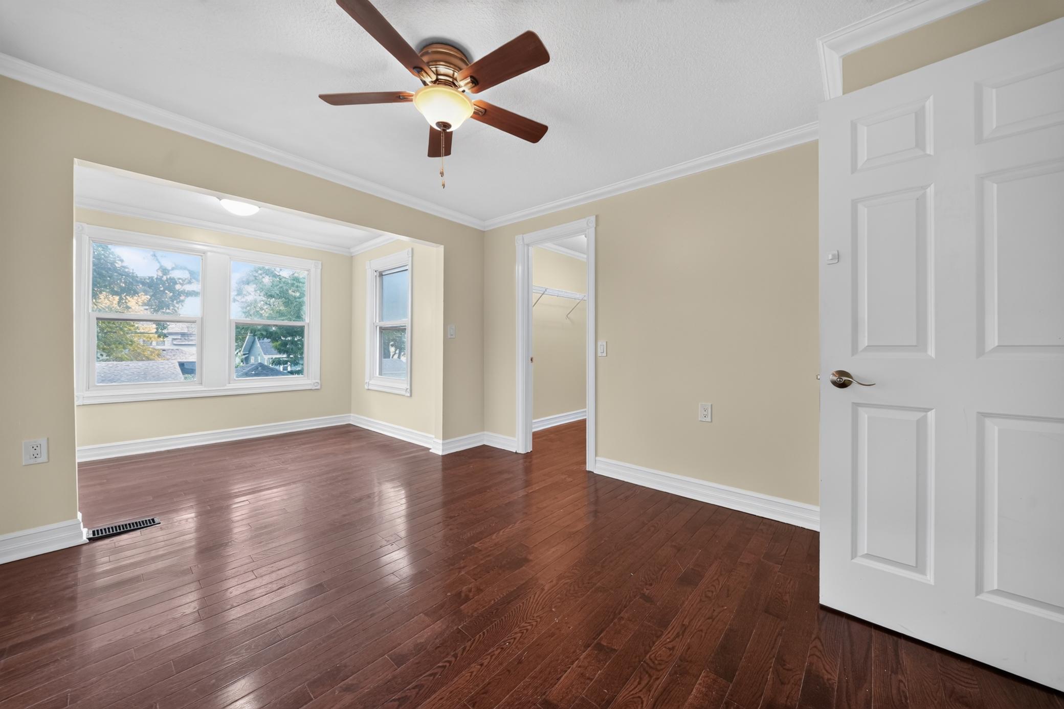 View of Residential at 3947 Dupont Avenue, Minneapolis MN 55412, Minneapolis (24 of 39) - Mike Wilen | Minnesota Team Real Estate