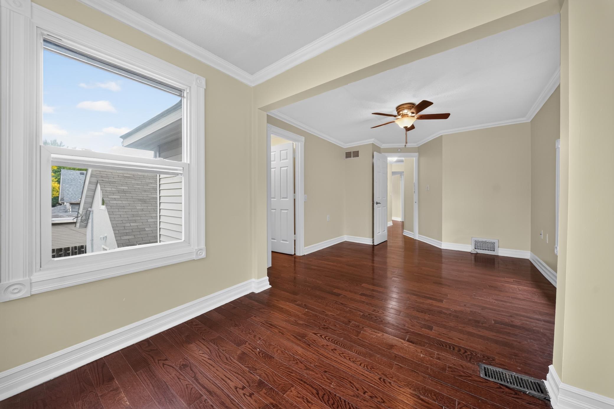 View of Residential at 3947 Dupont Avenue, Minneapolis MN 55412, Minneapolis (23 of 39) - Mike Wilen | Minnesota Team Real Estate