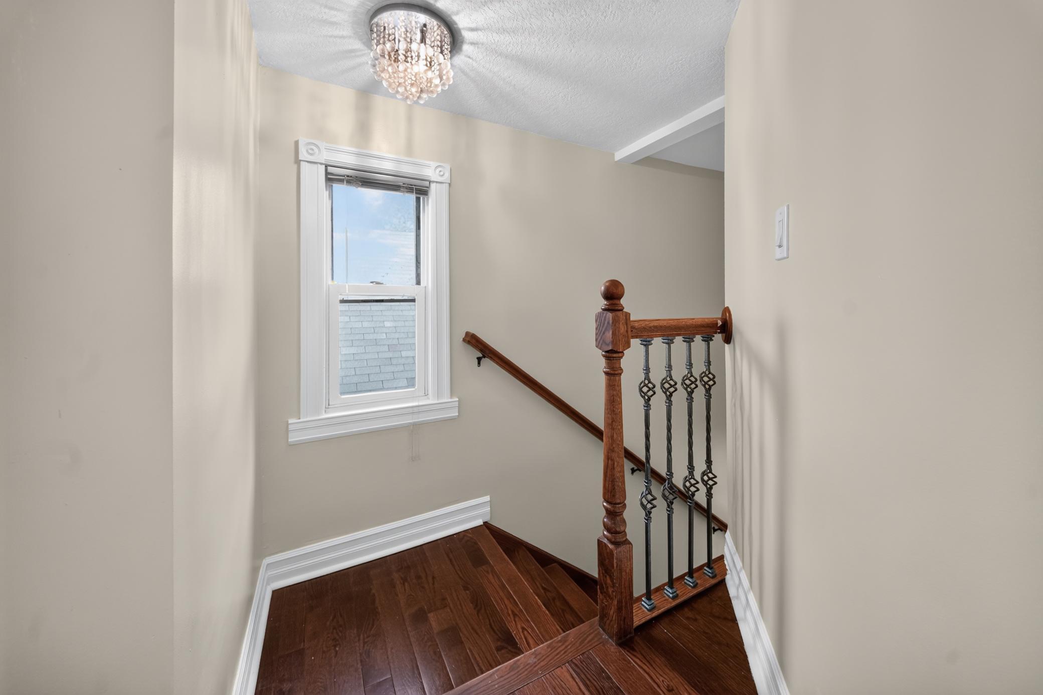 View of Residential at 3947 Dupont Avenue, Minneapolis MN 55412, Minneapolis (11 of 39) - Mike Wilen | Minnesota Team Real Estate