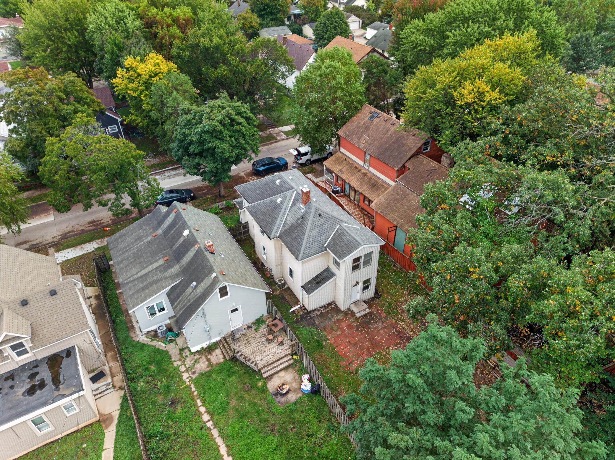 View of Residential at 3947 Dupont Avenue, Minneapolis MN 55412, Minneapolis (38 of 39) - Mike Wilen | Minnesota Team Real Estate