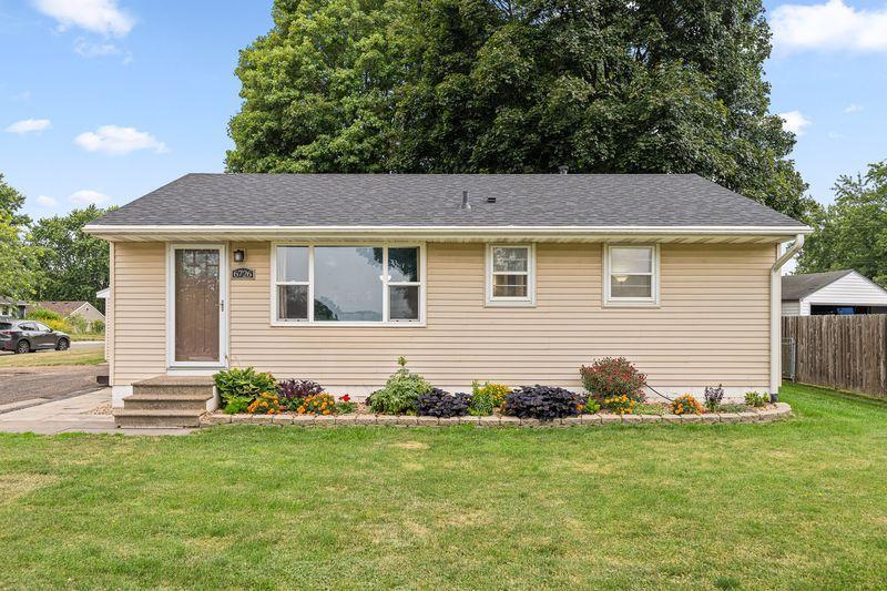 View of Residential at 6726 5th Street Court, Oakdale MN 55128, Oakdale - Mike Wilen | Minnesota Team Real Estate
