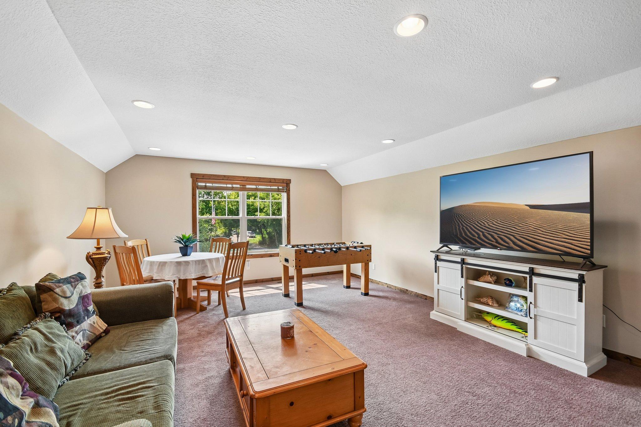 View of Residential at 11542 Tilton Trail, Rogers MN 55374, Rogers (25 of 34) - Mike Wilen | Minnesota Team Real Estate