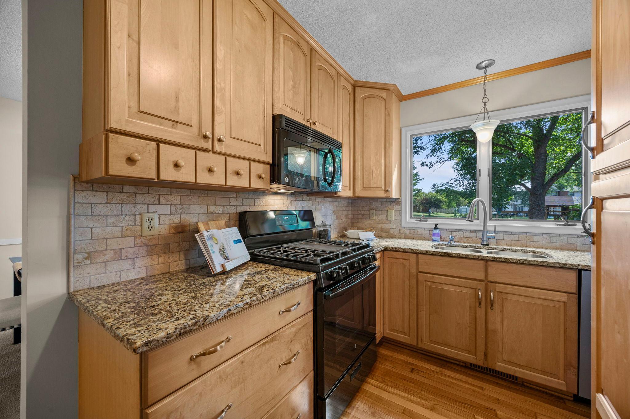 View of Residential at 9609 Utica Road, Bloomington MN 55437, Bloomington (3 of 40) - Mike Wilen | Minnesota Team Real Estate